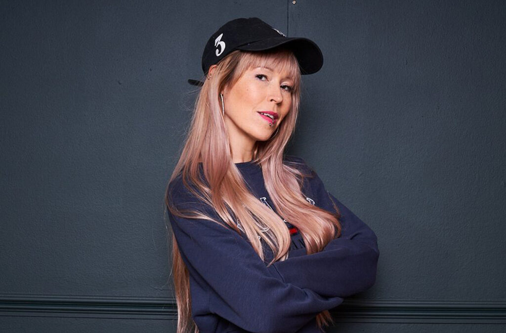 SHOSH (24hr Garage Girls)